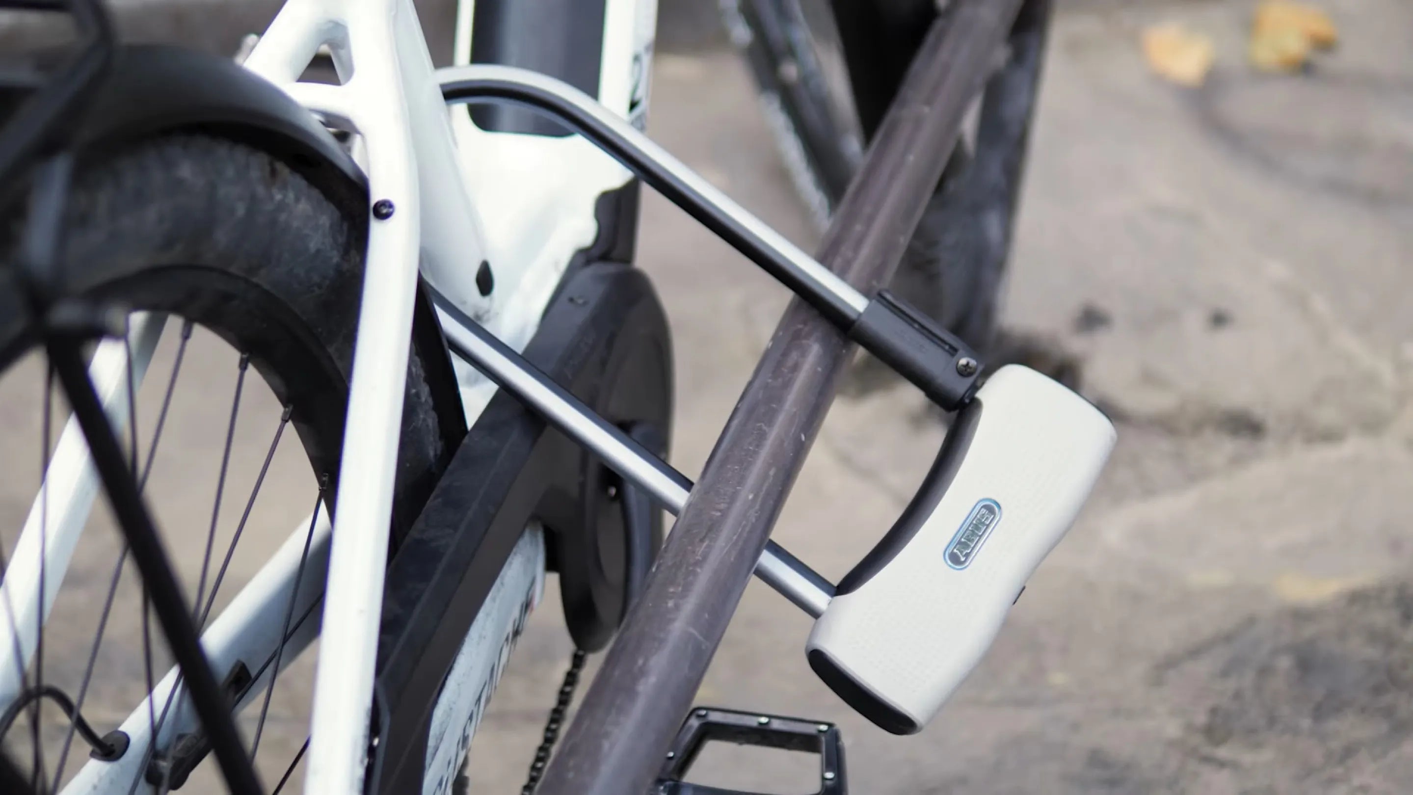 Quel antivol choisir pour son vélo électrique ? Suivez le guide !