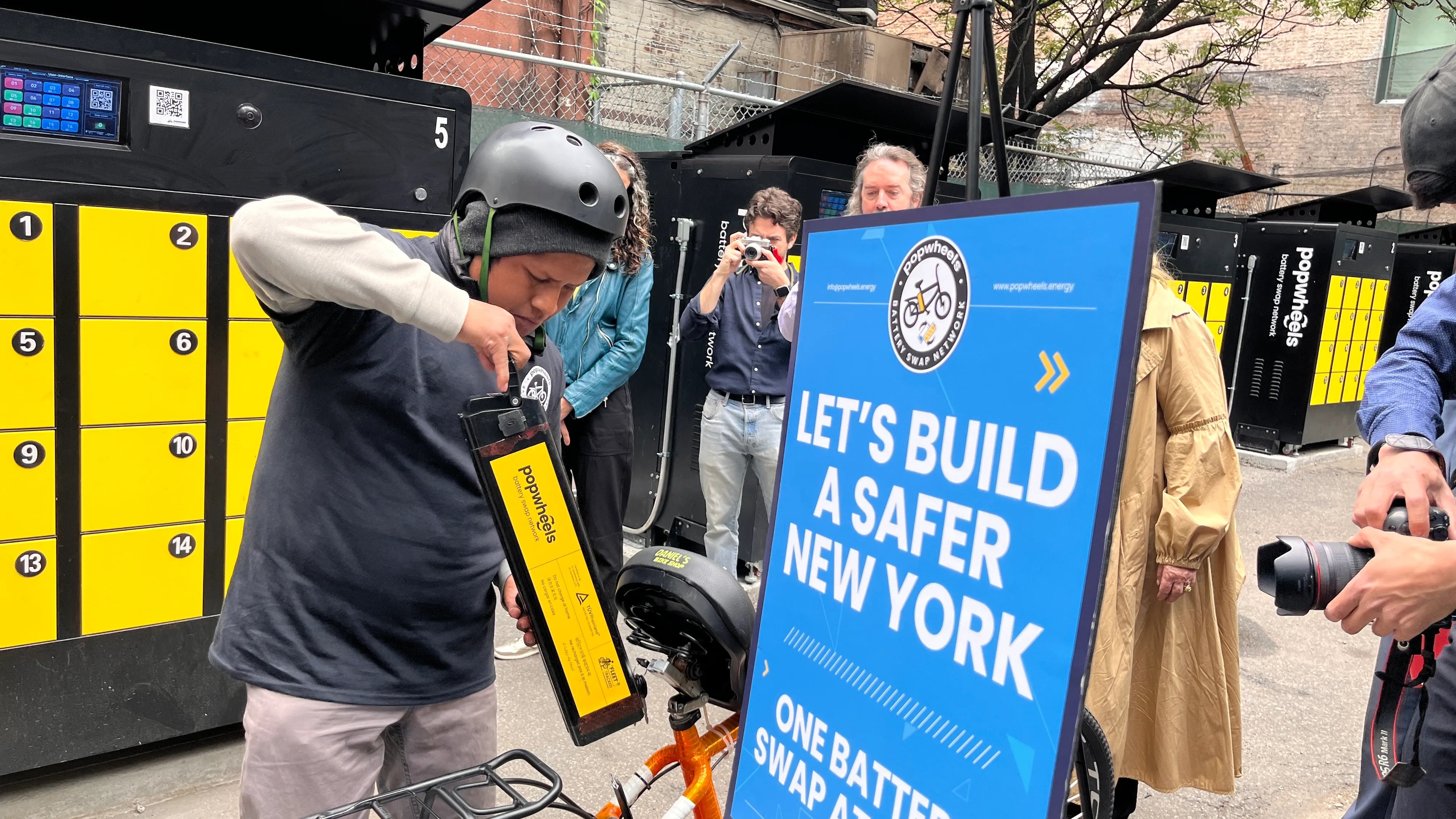 La bataille sans fin de New York contre les incendies de batteries lithium-ion